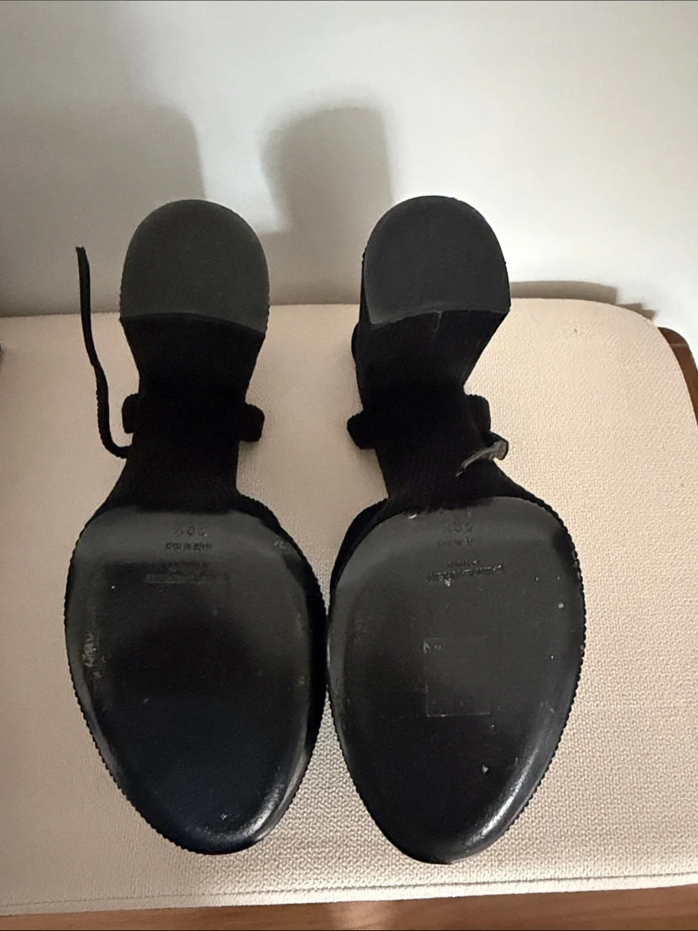 Saint Laurent Black Velvet Platform Block Heel Sandals - Picture 5 of 7